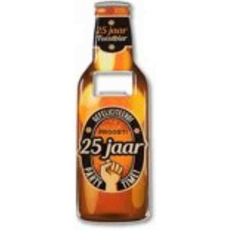 Magnetische bieropener 25 jaar